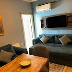 Grand Moon Hotel Suites